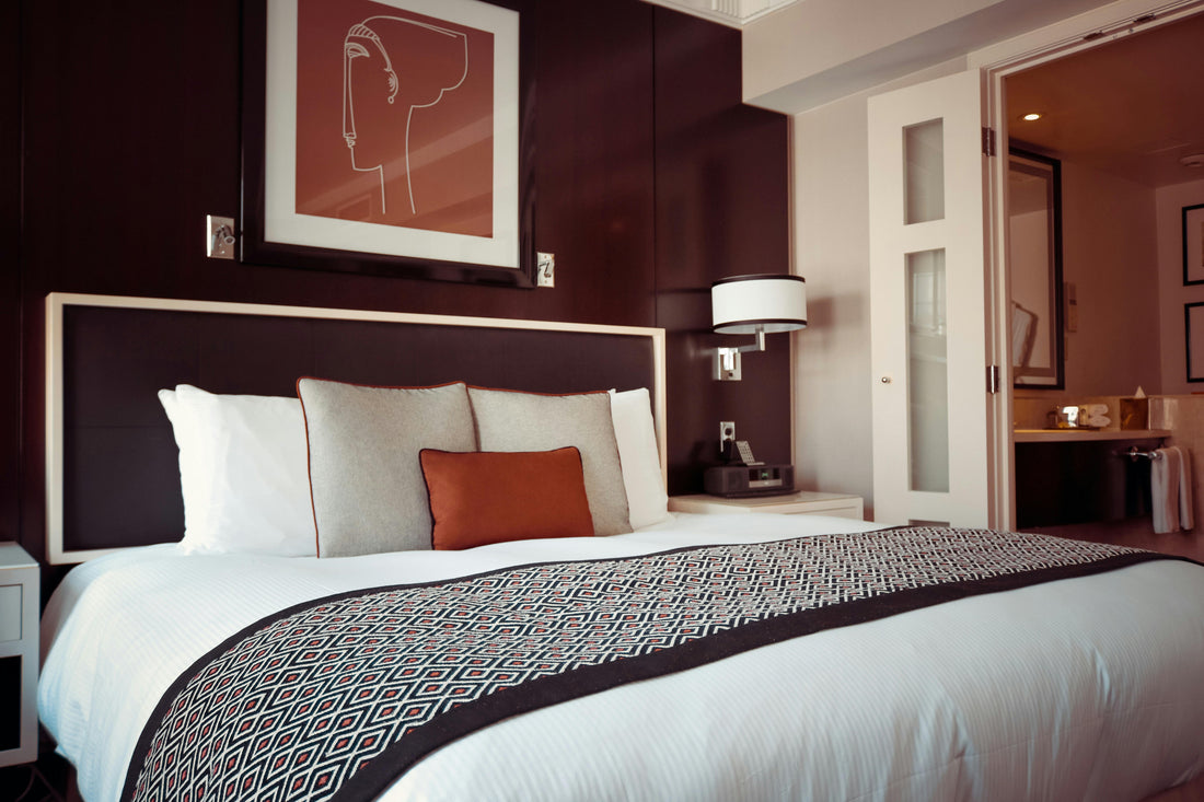 How to Choose the Perfect Spacious Bed for Your Bedroom"